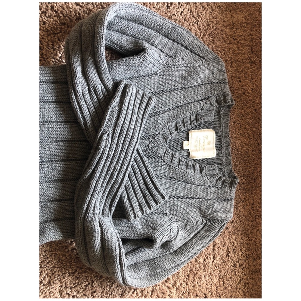 Energie sweater in gray